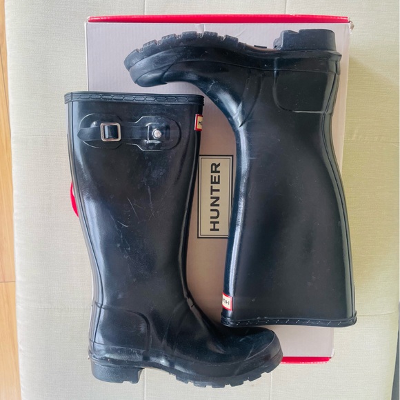 Kid’s Gloss Hunter Boots - Picture 1 of 8